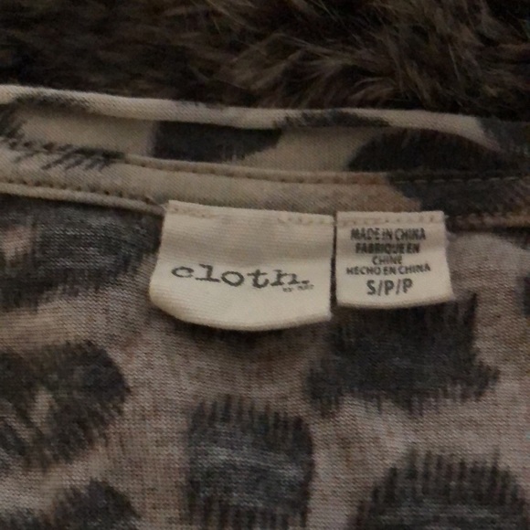 Cheetah print tee - Picture 2 of 7